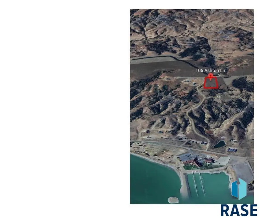 105 Ashton Ln, Oacoma, SD 57365 - #2