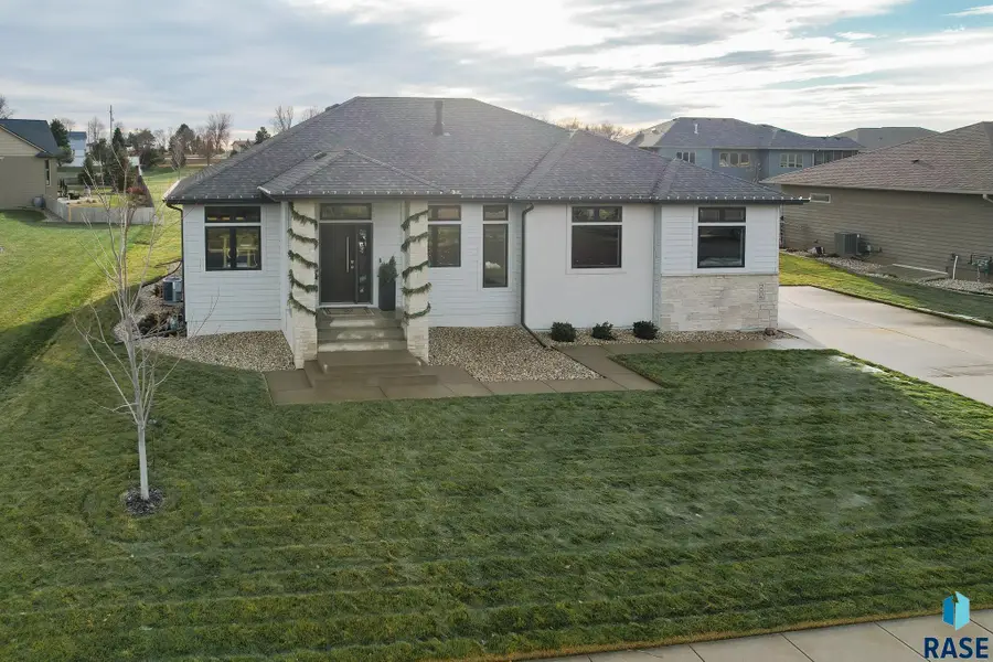 9005 W Dragonfly Dr, Sioux Falls, SD 57107 - #3