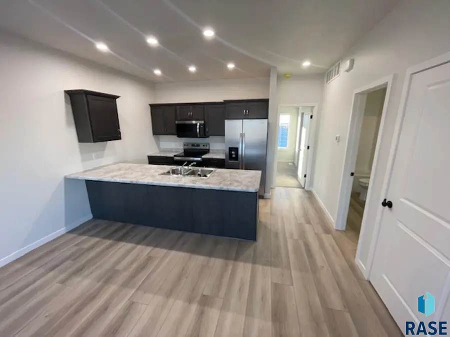 9526 W Tunis Dr, Sioux Falls, SD 57106 - #3