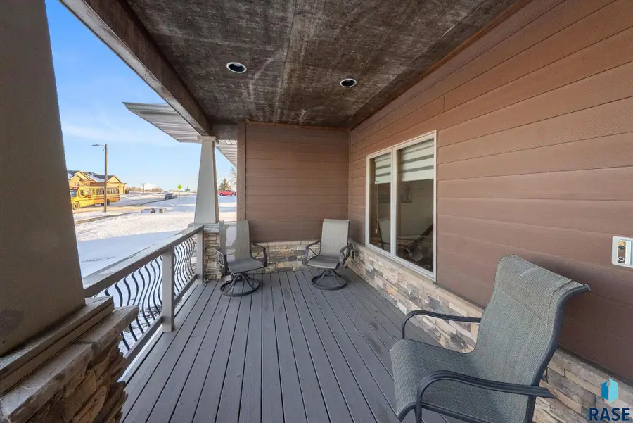 509 Hanna Trl, Crooks, SD 57020 - #2