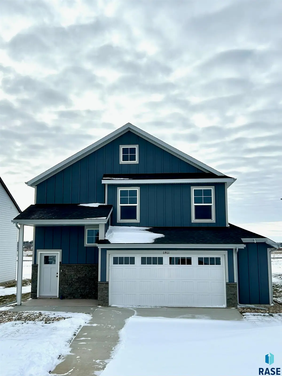 6401 W Valentine St, Sioux Falls, SD 57107 - #1