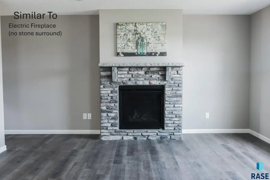 6401 W Valentine St, Sioux Falls, SD 57107 - #3