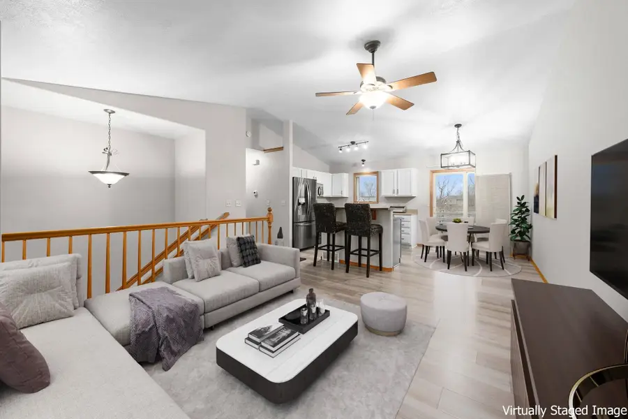 5920 S Galway Ave, Sioux Falls, SD 57106 - #2