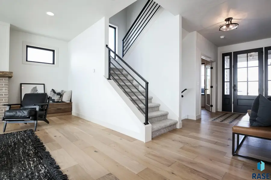 5605 E Canter Ridge Cir, Sioux Falls, SD 57110 - #3