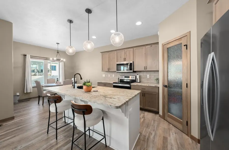 5300 E 65th St, Sioux Falls, SD 57108 - #3