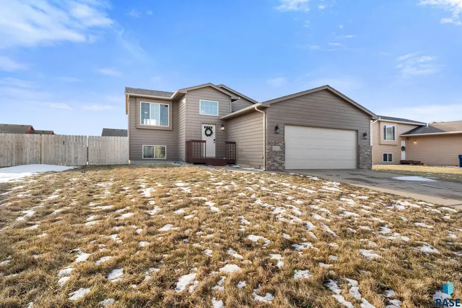 925 E Steep St, Tea, SD 57064 - #2