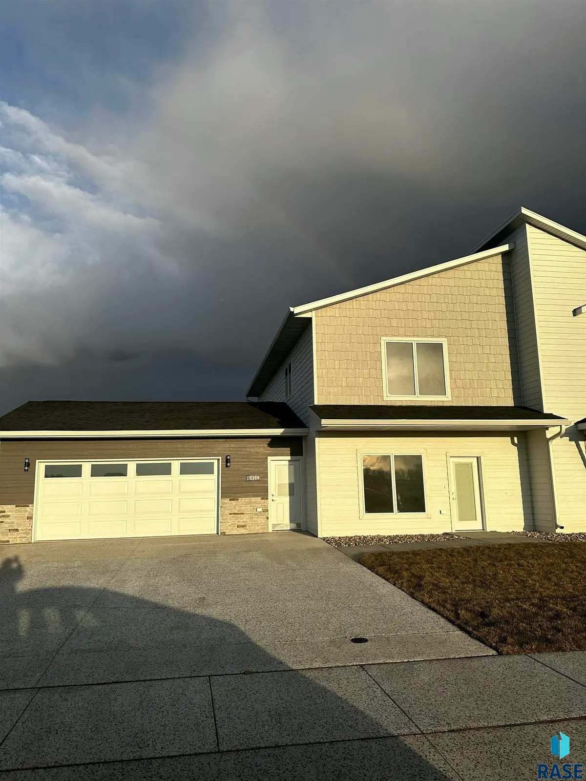 216 Ivy Ln, Crooks, SD 57020 - #1