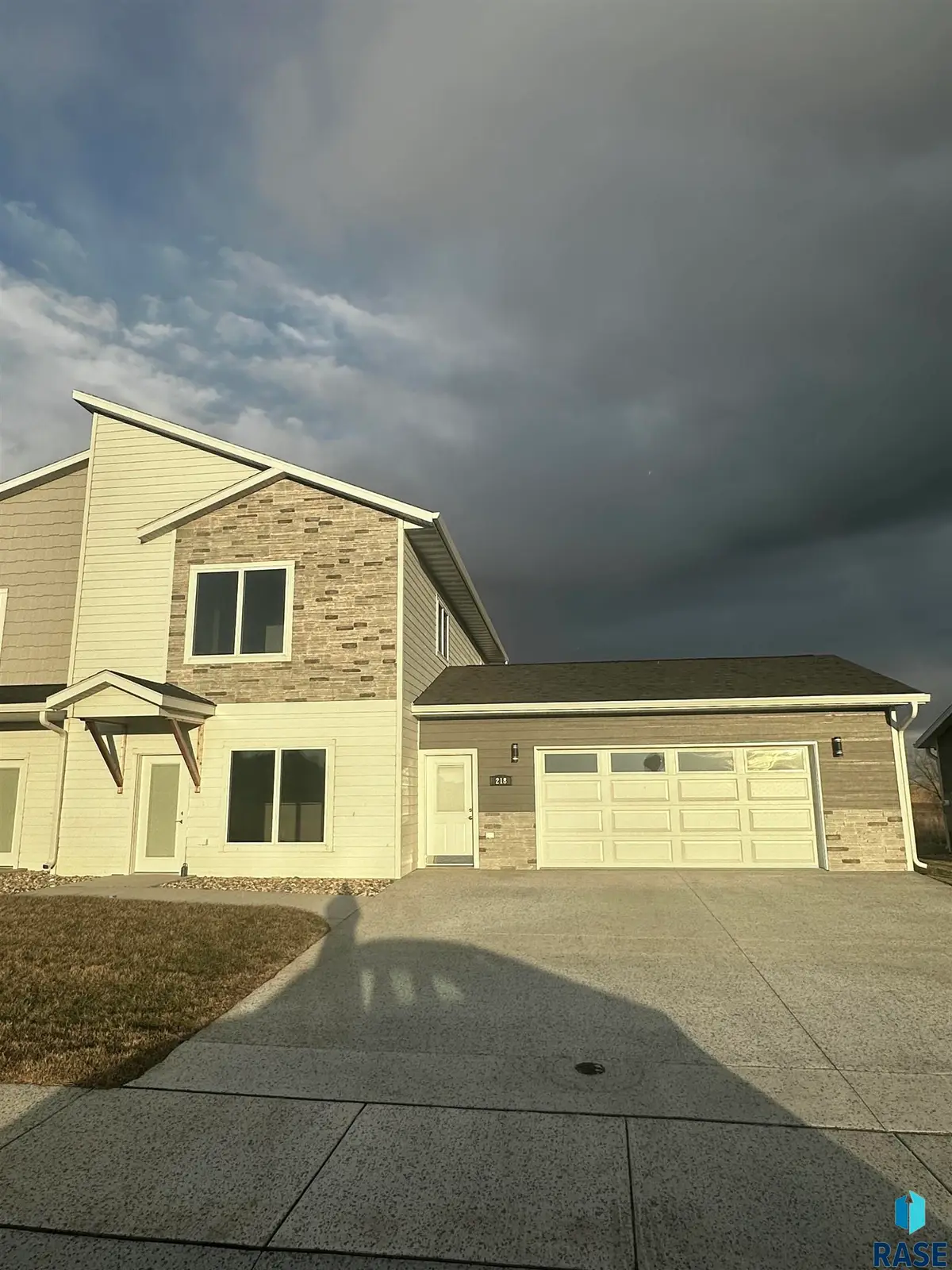 218 Ivy Ln, Crooks, SD 57020 - #1