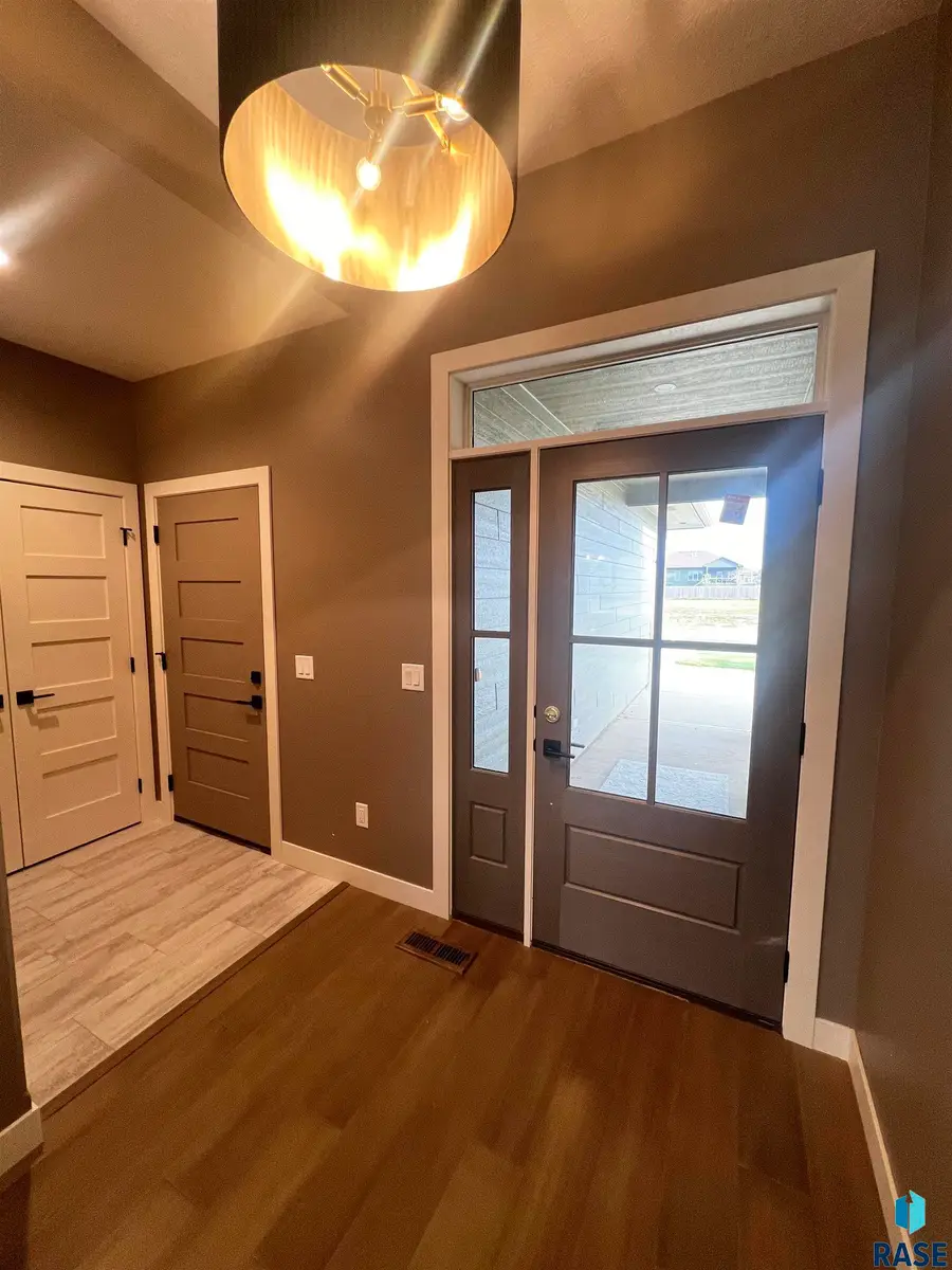 7107 E Copper Stone Cir, Sioux Falls, SD 57110 - #2