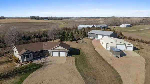 25115 466th Ave, Colton, SD 57018