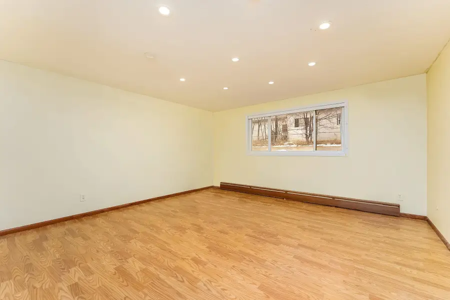 1915 N Mable Ave, Sioux Falls, SD 57103 - #3