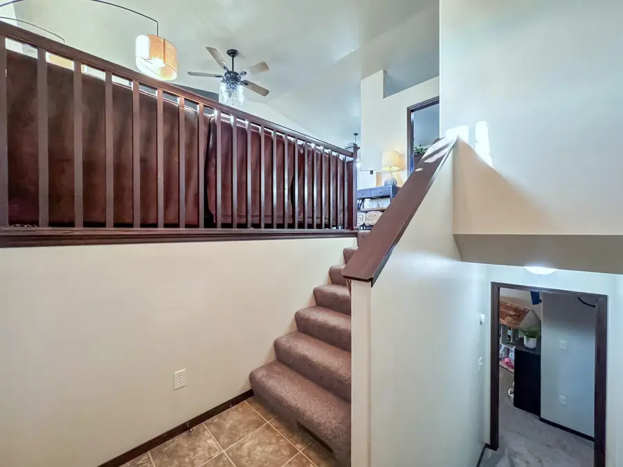 4008 W 92nd St, Sioux Falls, SD 57108 - #2