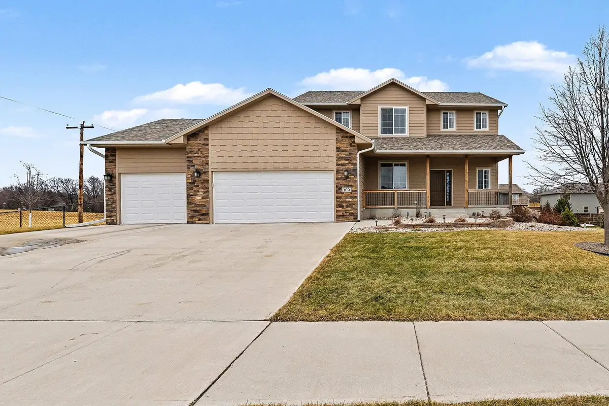 100 Oak Ave, Crooks, SD 57020 - #1