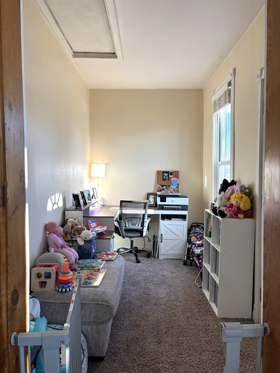 225 E 6th St, Miller, SD 57362 - #3