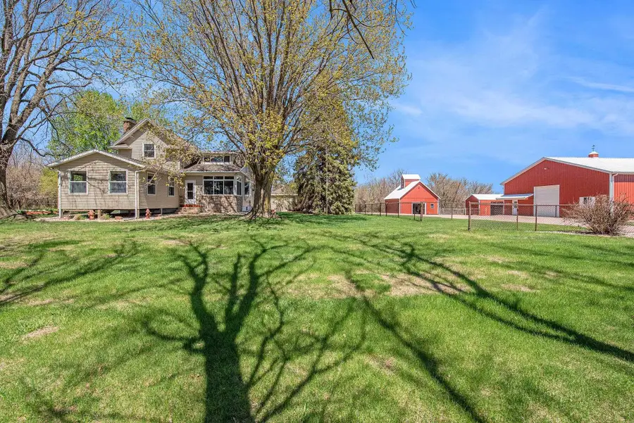 46872 250th St, Baltic, SD 57003 - #2