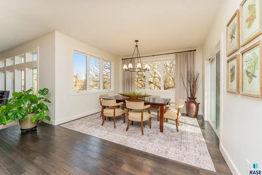 9004 E Black Walnut Cir, Sioux Falls, SD 57110 - #2