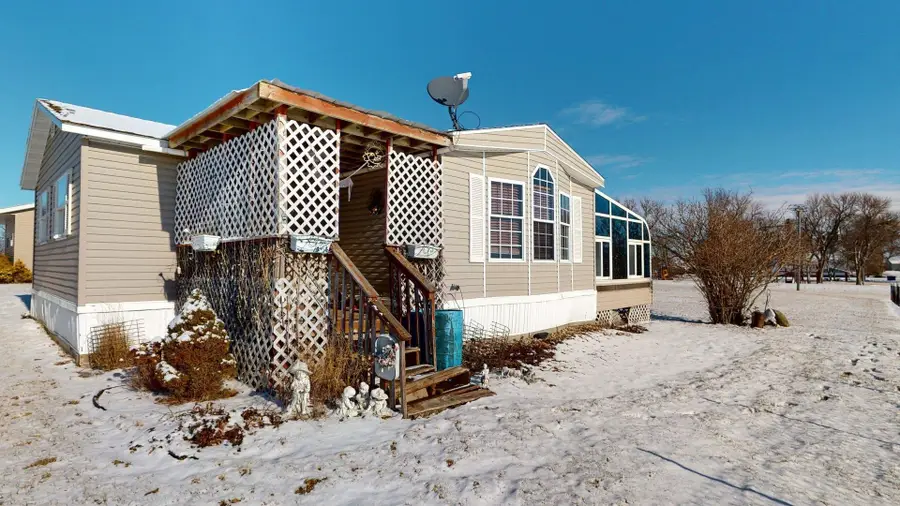 106 W South St, Badger, SD 57214 - #2