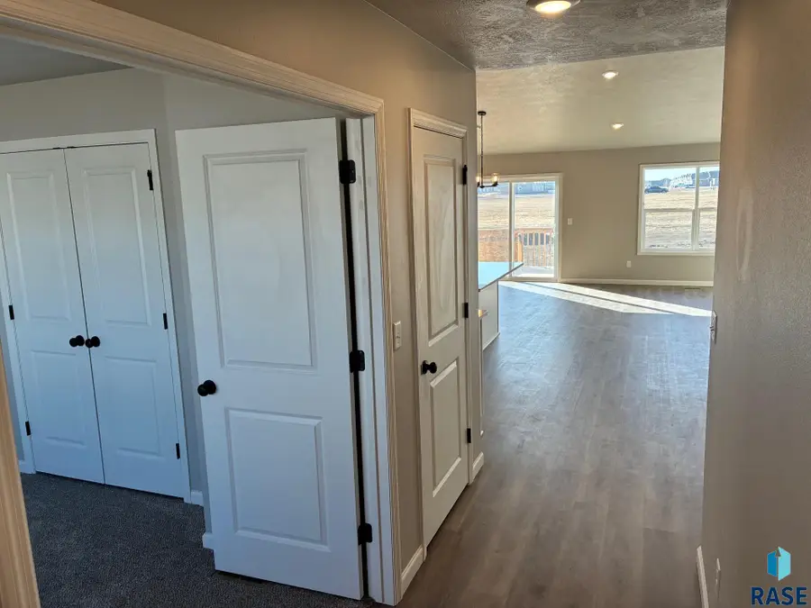 5905 S Coneflower Ave, Sioux Falls, SD 57108 - #2