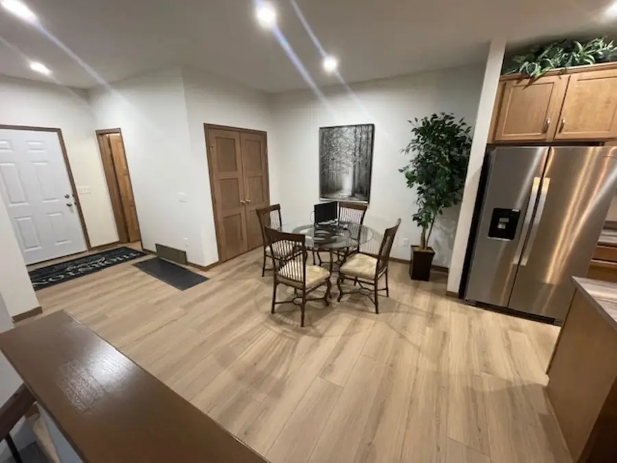 9645 W Tunis Dr, Sioux Falls, SD 57106 - #3