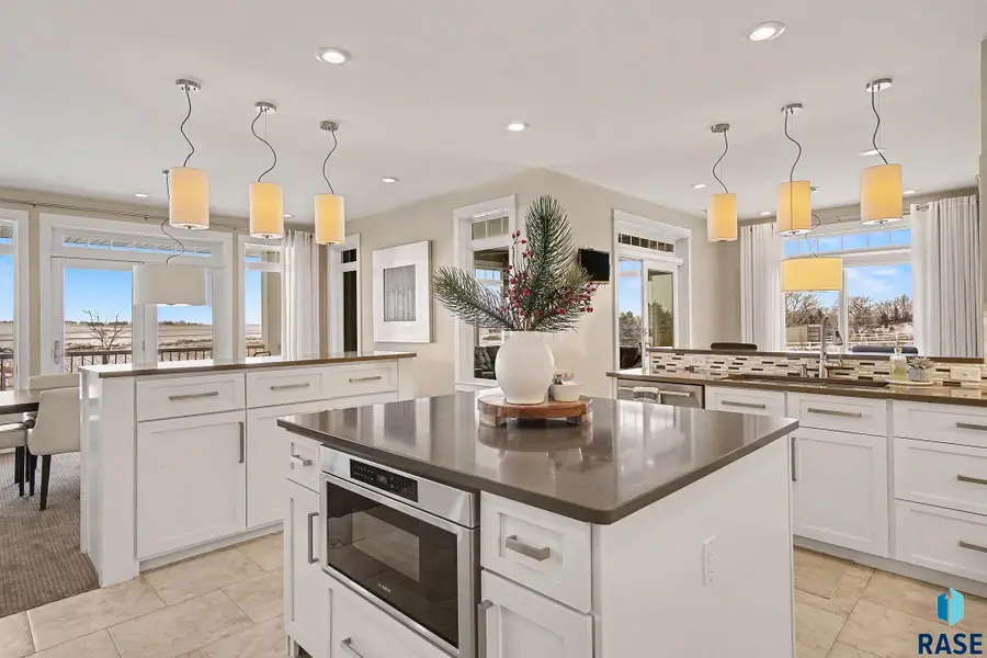 45054 233rd St, Madison, SD 57042 - #2