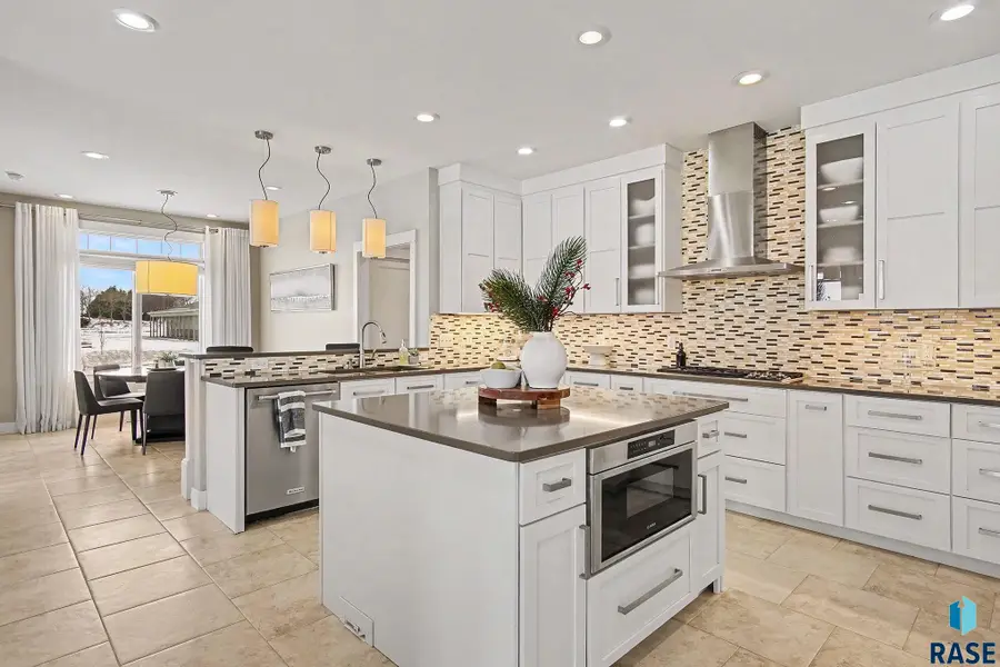 45054 233rd St, Madison, SD 57042 - #3