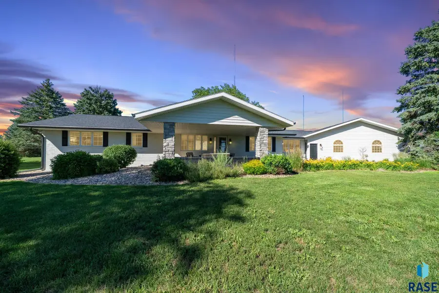 48156 268th St, Brandon, SD 57005 - #2