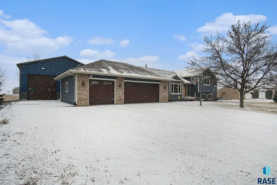 27302 Michelle Cir, Tea, SD 57064 - #3