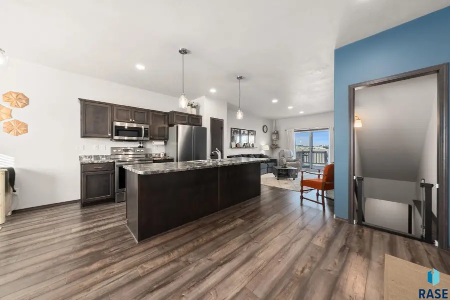 234 Creekside Ave, Harrisburg, SD 57032 - #2