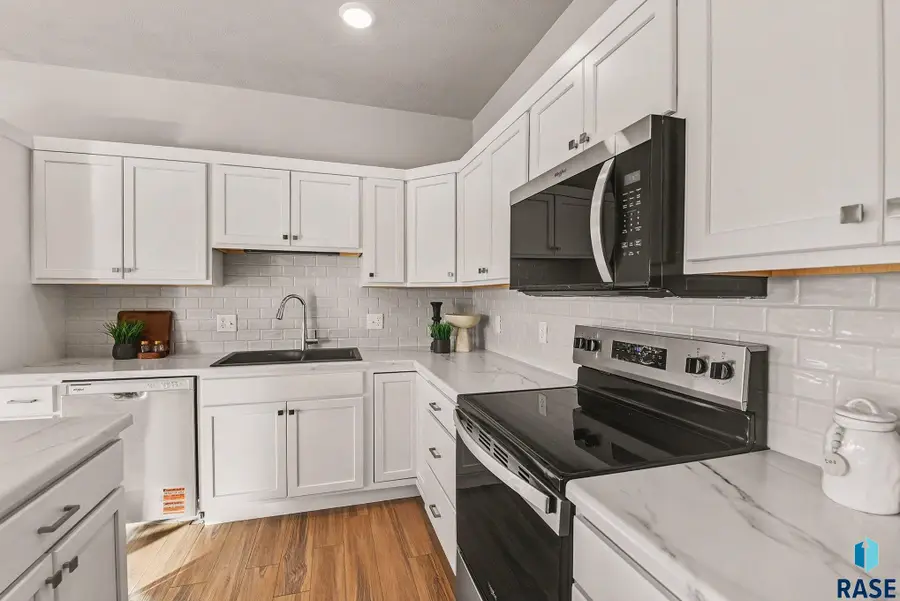 6203 S Ruby Jean Pl, Sioux Falls, SD 57108 - #2