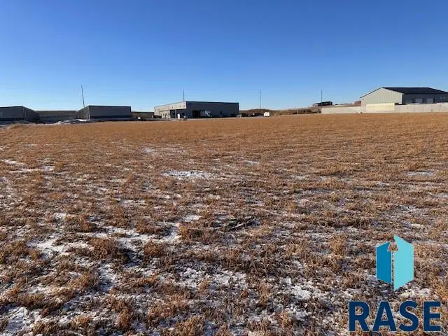 1916 N Walnut Ave, Brandon, SD 57005 - #3