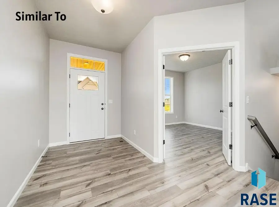 2001 N Valley View Rd, Sioux Falls, SD 57107 - #2