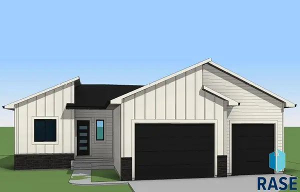 5401 E Brennan Dr, Sioux Falls, SD 57110