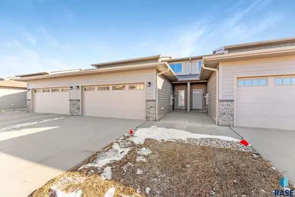 6154 S Bison Pl, Sioux Falls, SD 57108