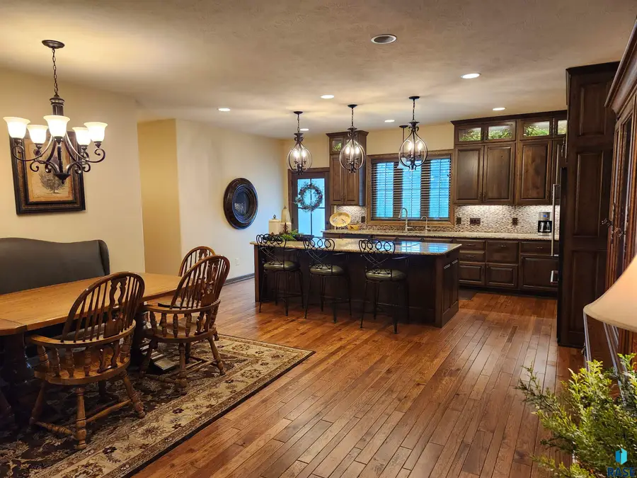 1408 S Sugar Maple Dr, Sioux Falls, SD 57110 - #2