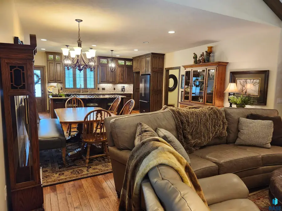 1408 S Sugar Maple Dr, Sioux Falls, SD 57110 - #3