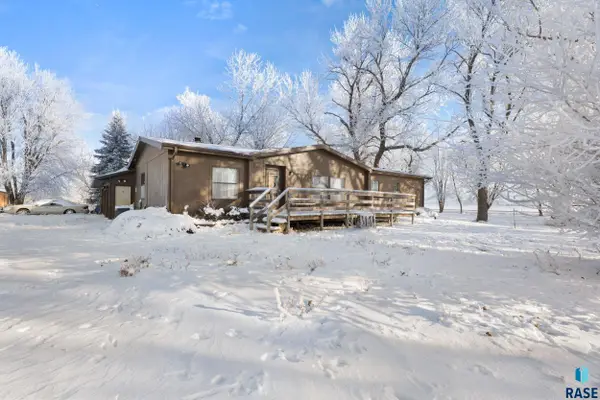 27649 481st Ave, Canton, SD 57013