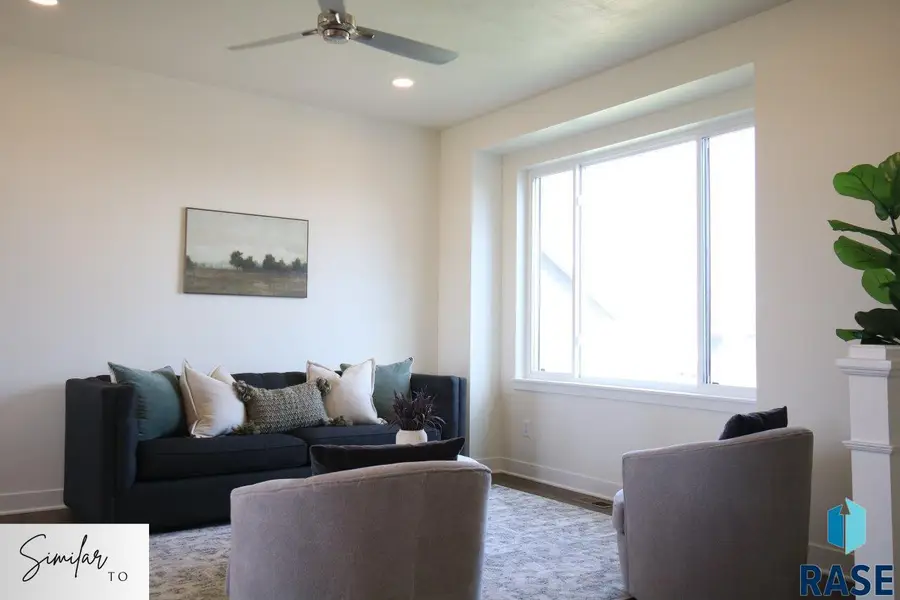 205 Plainside Ave, Harrisburg, SD 57032 - #3