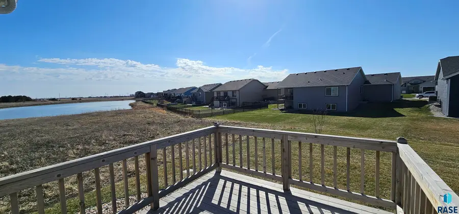6217 S Hunt Pl, Sioux Falls, SD 57106 - #3