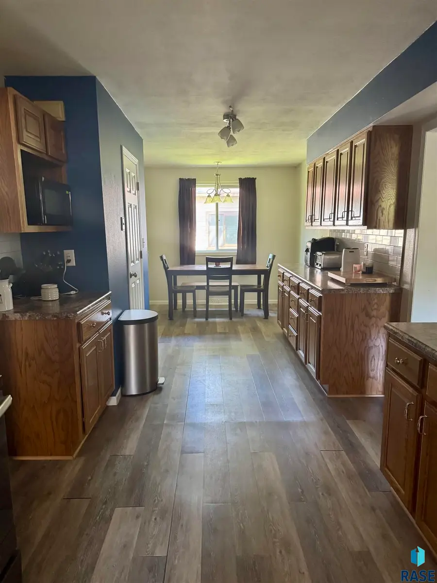 514 N Chicago Ave N, Madison, SD 57042 - #2