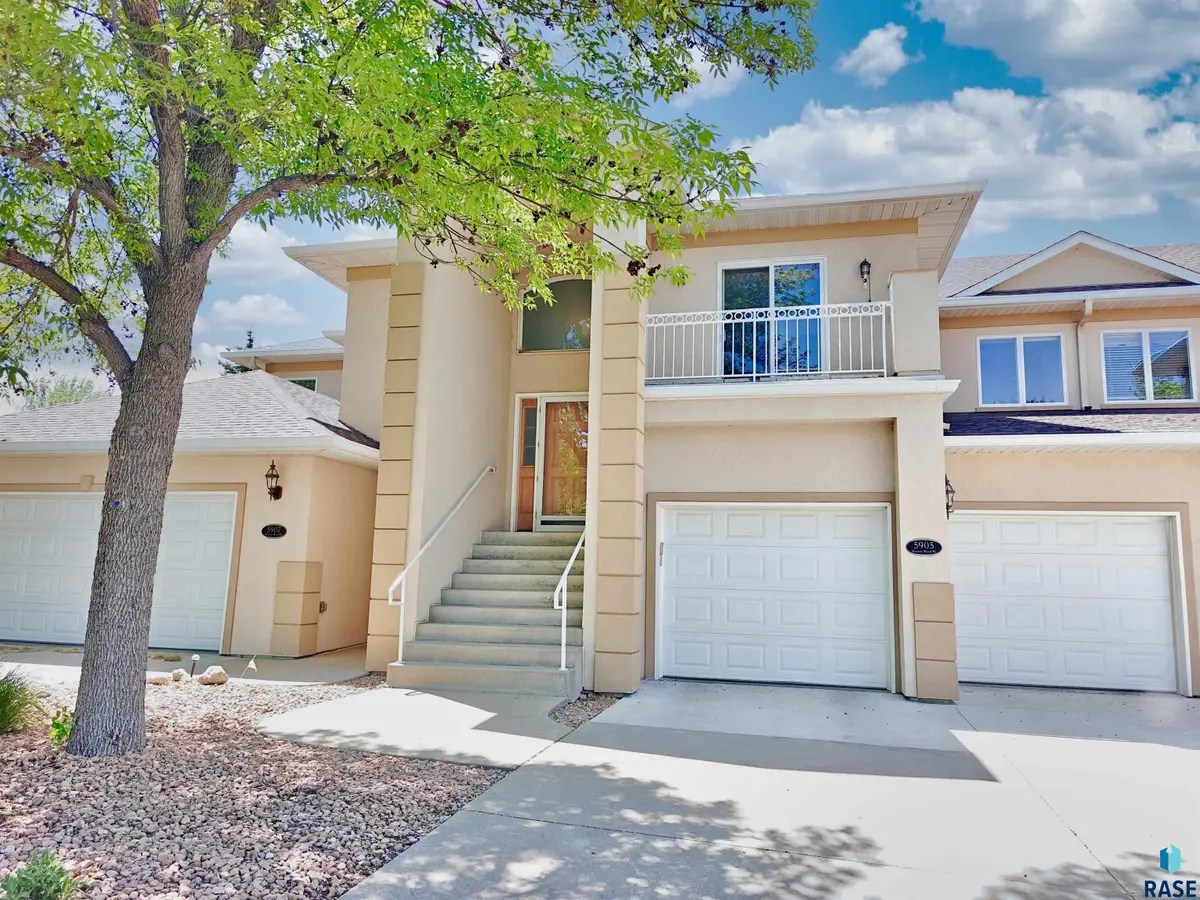 5905 S Shadow Wood Pl, Sioux Falls, SD 57108 - #1