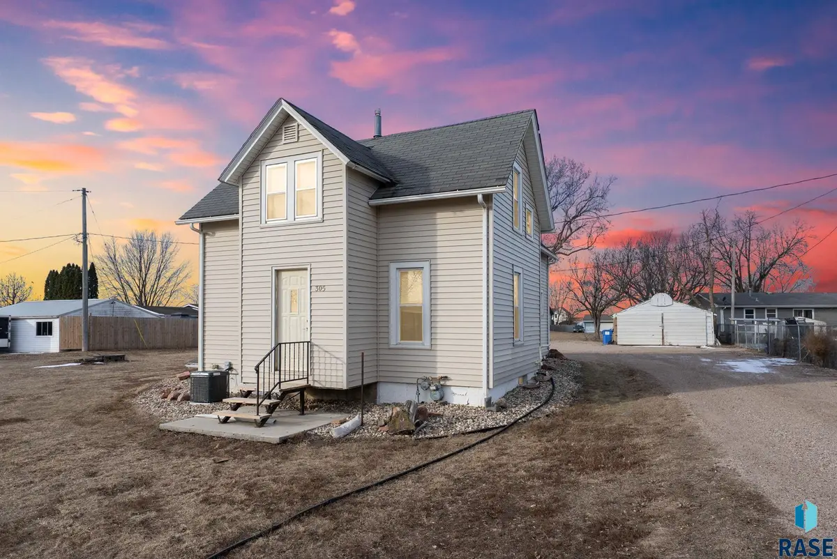 305 Louise Ave, Worthing, SD 57077 - #1
