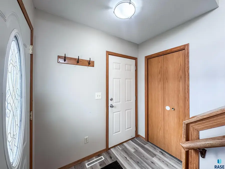 6320 W 66th St, Sioux Falls, SD 57106 - #3