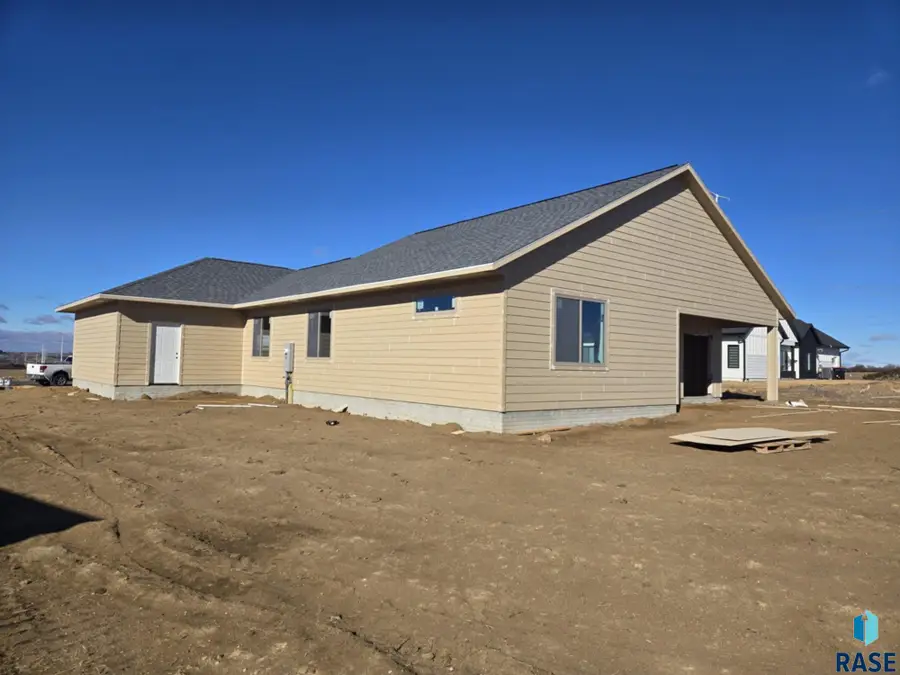 1108 N Slate Ave, Brandon, SD 57005 - #3