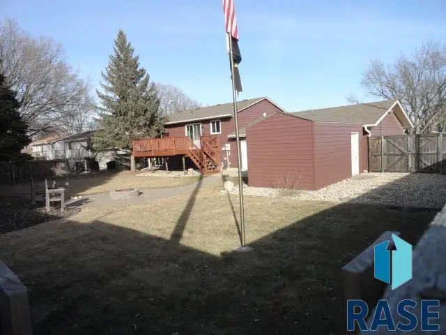 4905 S Holbrook Ave, Sioux Falls, SD 57106 - #2