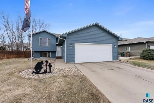 7909 W 48th St, Sioux Falls, SD 57106