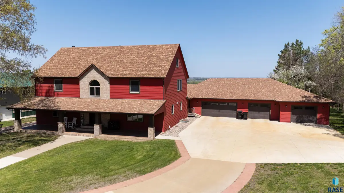 48190 265th St, Brandon, SD 57005 - #1