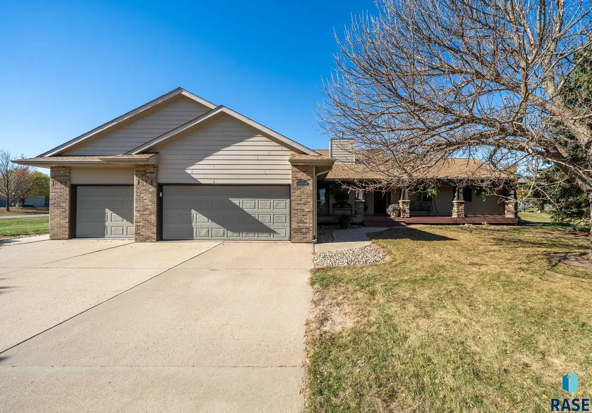 27121 Morning Glory Ave, Harrisburg, SD 57032 - #1