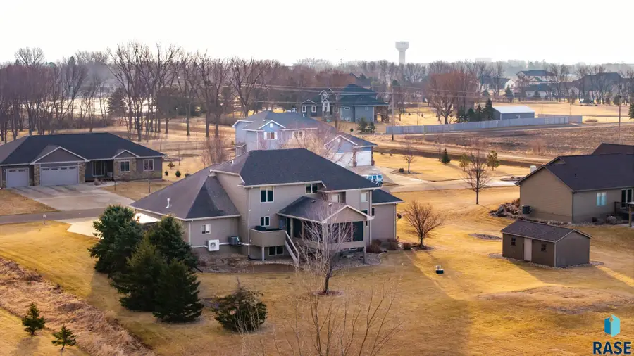 27193 Willow View Cir, Harrisburg, SD 57032 - #3