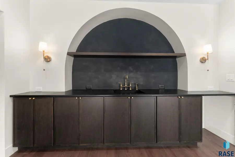 8309 E Sheridan Cir, Sioux Falls, SD 57110 - #3