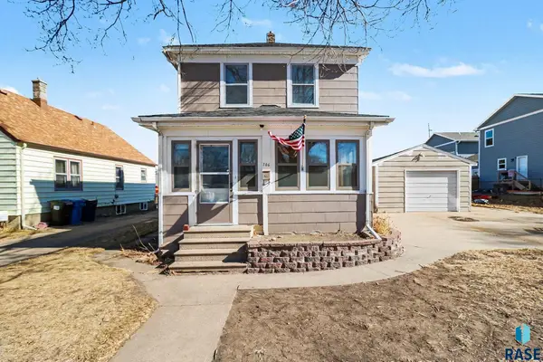 706 N French Ave, Sioux Falls, SD 57103